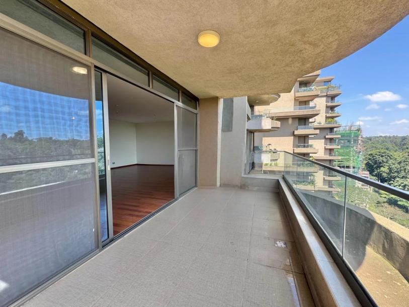 Executive 3-Bedroom En-Suite Apartment for Rent in Parklands-2